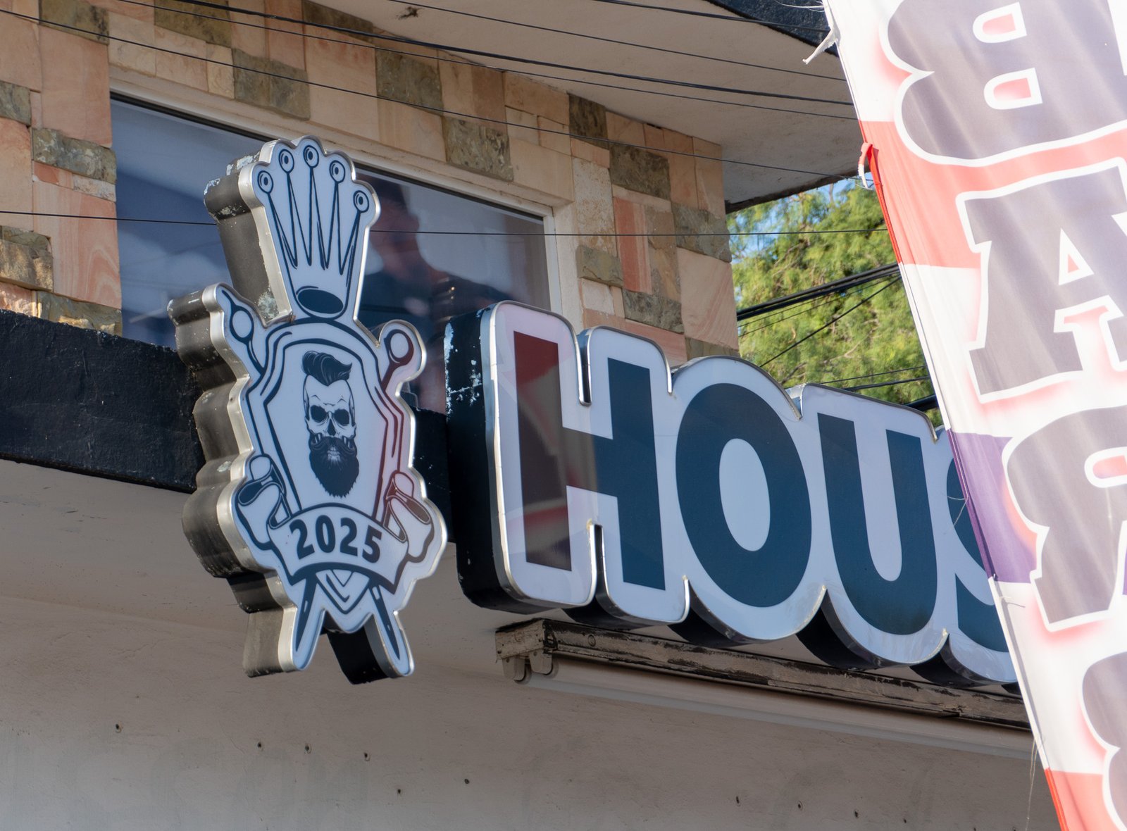 Letrero 3D House of Shadow en Acuña Coahuila